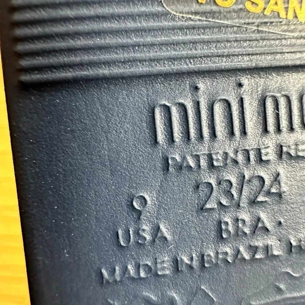 Mini Melissa excellent pre